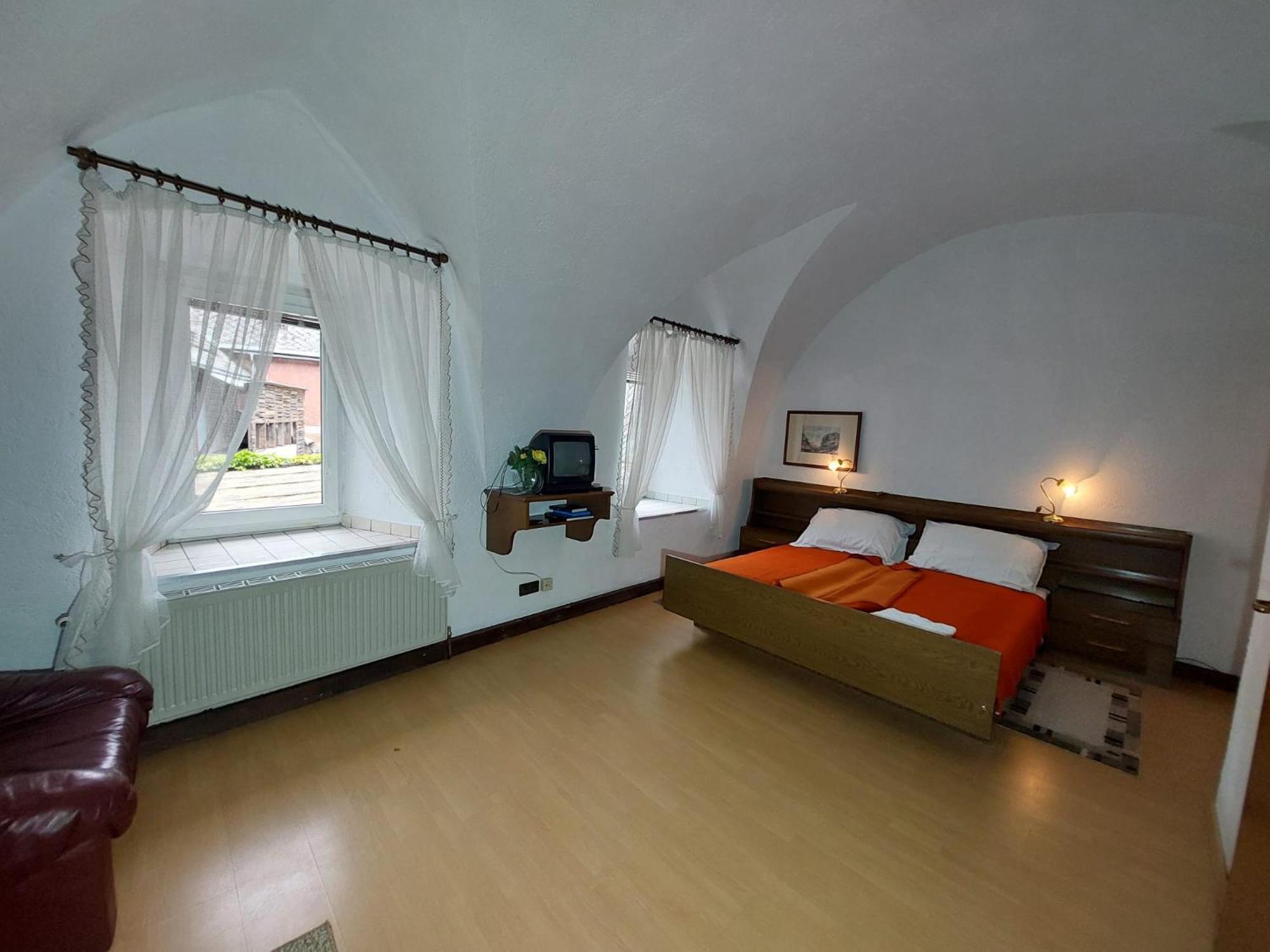 Gasthof Zur Post ไอเซเนิร์ซ ภายนอก รูปภาพ